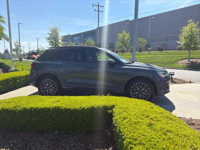 2024 Audi Q3 Premium 40 TFSI quattro Tiptronic