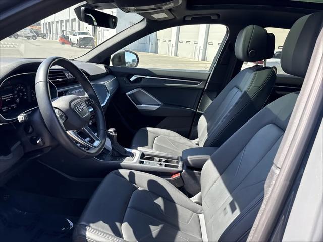 2024 Audi Q3 Premium 40 TFSI quattro Tiptronic