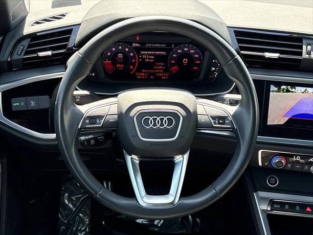 2024 Audi Q3 Premium 40 TFSI quattro Tiptronic