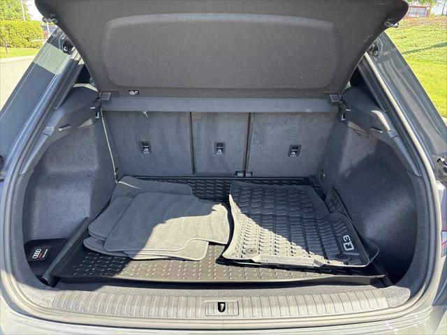 2024 Audi Q3 Premium 40 TFSI quattro Tiptronic