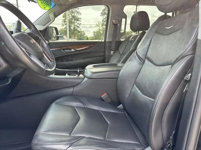 2020 Cadillac Escalade 2WD Luxury