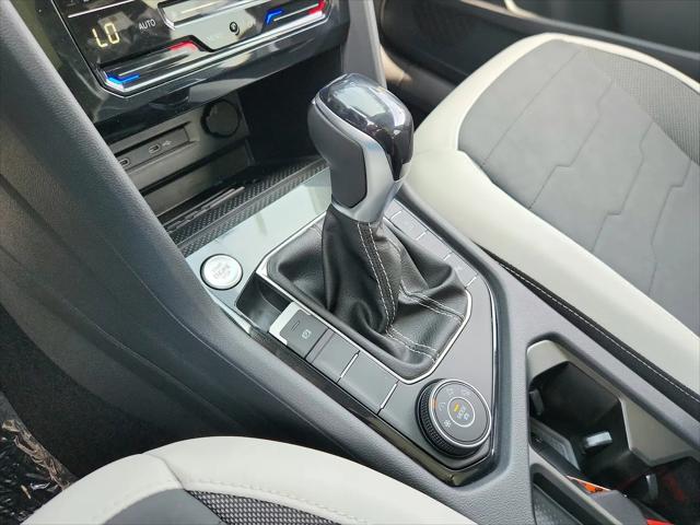 2026 Volkswagen Taos SE