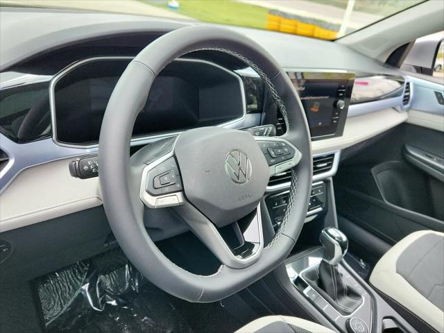 2026 Volkswagen Taos SE