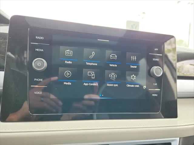 2026 Volkswagen Taos SE