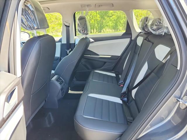 2026 Volkswagen Taos SEL