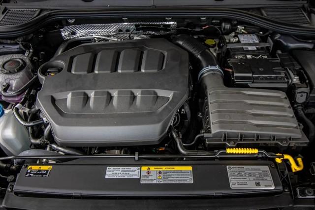 2026 Volkswagen Golf R Base