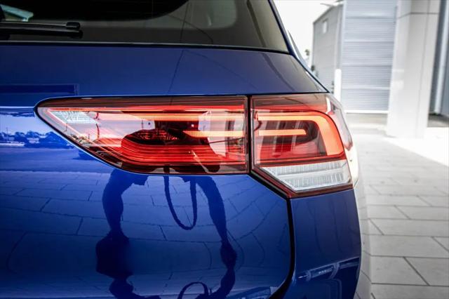 2026 Volkswagen Golf R Base