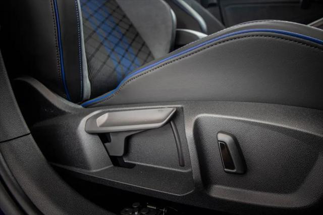 2026 Volkswagen Golf R Base
