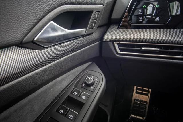 2026 Volkswagen Golf R Base
