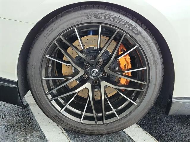 2021 Nissan GT-R Premium Dual-clutch 6-Speed Transmission