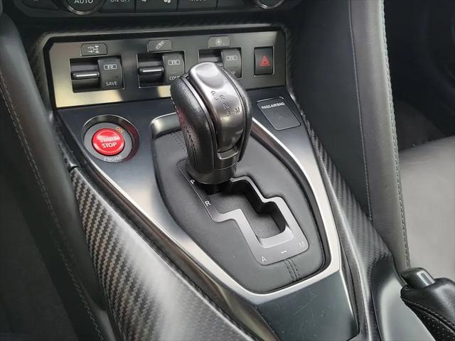 2021 Nissan GT-R Premium Dual-clutch 6-Speed Transmission