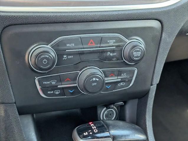 2021 Dodge Charger SXT RWD