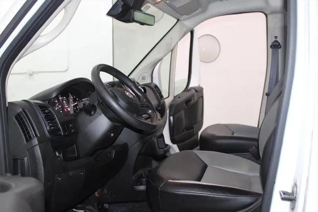 2022 Ram ProMaster 2500 Cargo Van Low Roof 136" WB