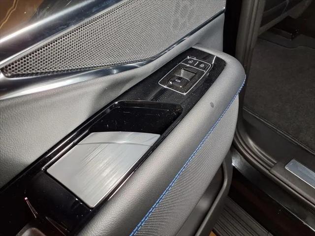 2026 Cadillac Escalade IQL Luxury AWD