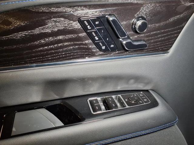 2026 Cadillac Escalade IQL Luxury AWD