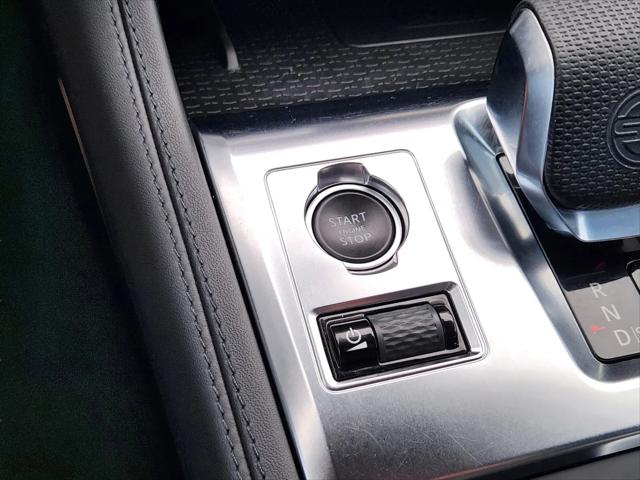 2022 Jaguar F-PACE SVR P550 AWD Automatic