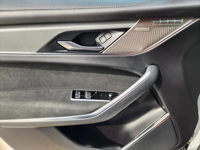 2022 Jaguar F-PACE SVR P550 AWD Automatic