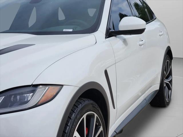 2022 Jaguar F-PACE SVR P550 AWD Automatic