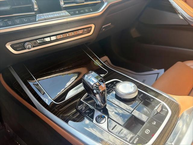 2020 BMW X7 M50i