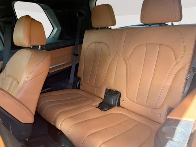 2020 BMW X7 M50i
