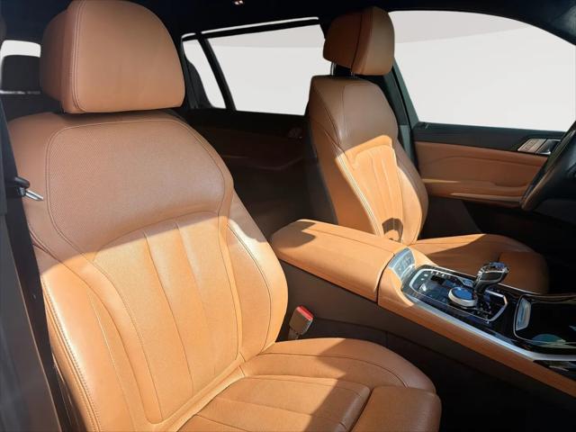 2020 BMW X7 M50i