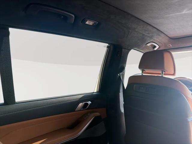 2020 BMW X7 M50i