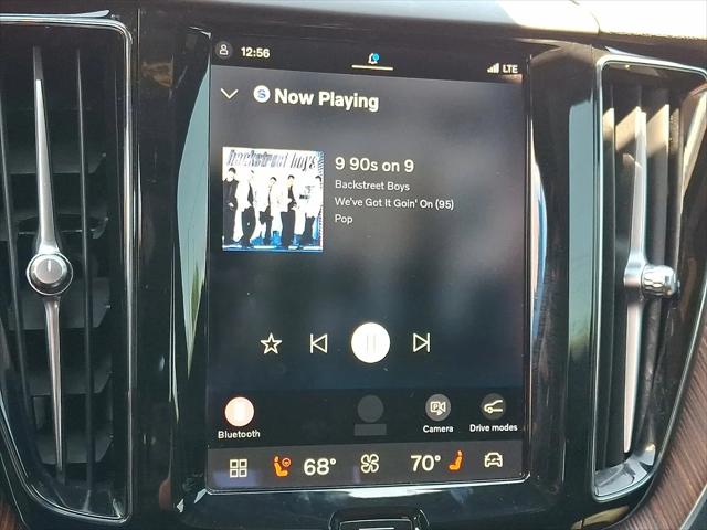 2023 Volvo XC60 B5 Plus Dark Theme