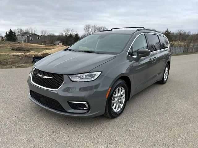 2022 Chrysler Pacifica Touring L for sale in Jordan, MN