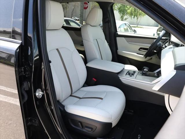 2025 Mazda X-90 3.3 Turbo Premium Plus Package