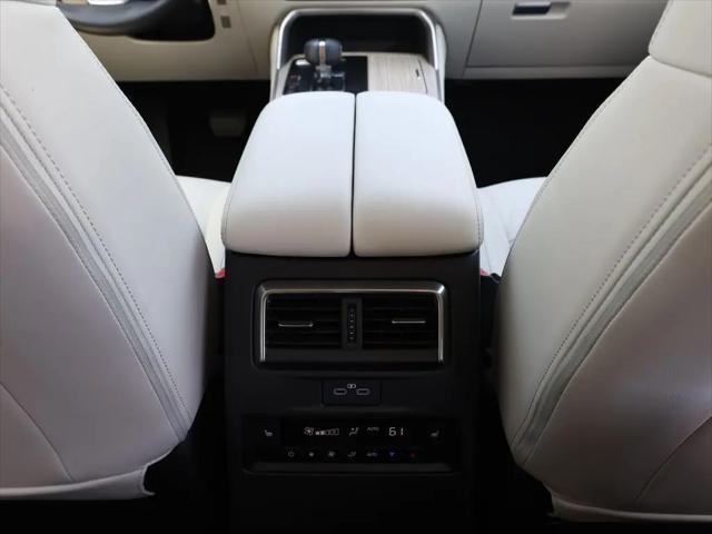 2025 Mazda X-90 3.3 Turbo Premium Plus Package