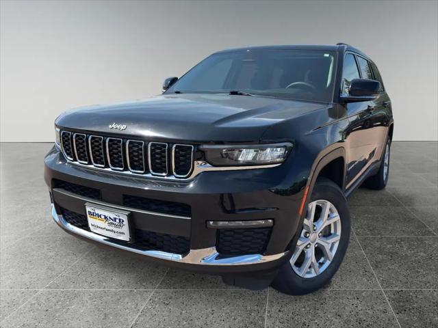 2023 Jeep Grand Cherokee L Limited 4x4 for sale in Wausau, WI
