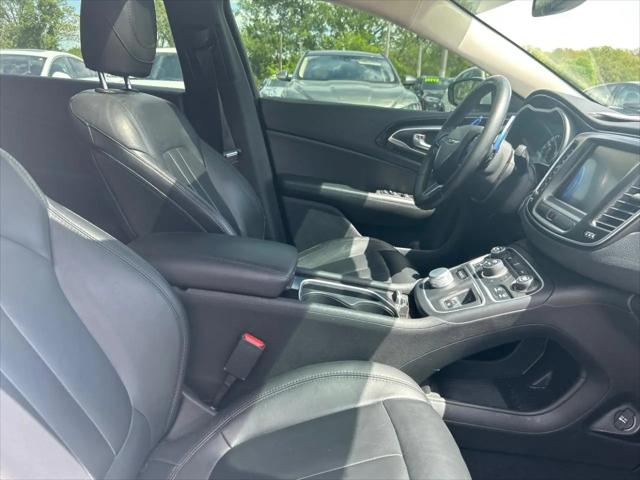 2015 Chrysler 200 C