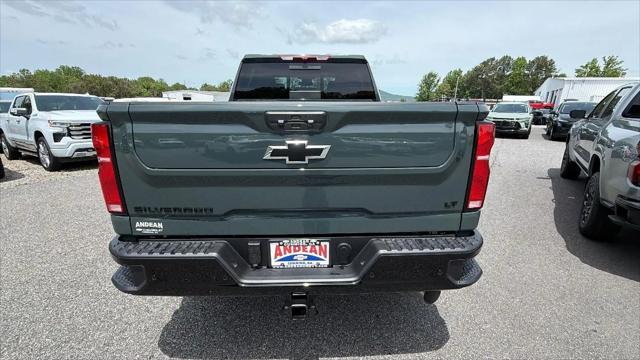 2026 Chevrolet Silverado 2500HD Crew Cab, Standard Bed, LT, 4WD