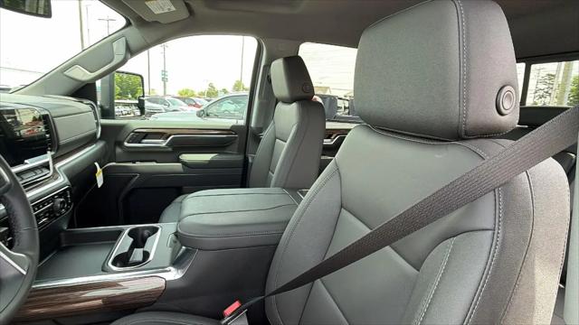 2026 Chevrolet Silverado 2500HD Crew Cab, Standard Bed, LT, 4WD