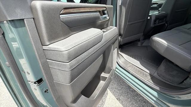 2026 Chevrolet Silverado 2500HD Crew Cab, Standard Bed, LT, 4WD