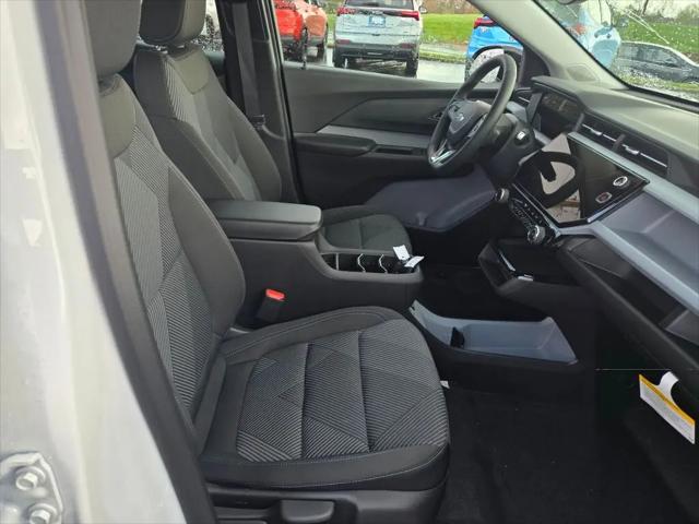2027 Chevrolet Bolt LT FWD