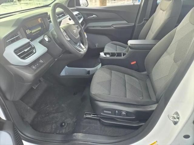2027 Chevrolet Bolt LT FWD