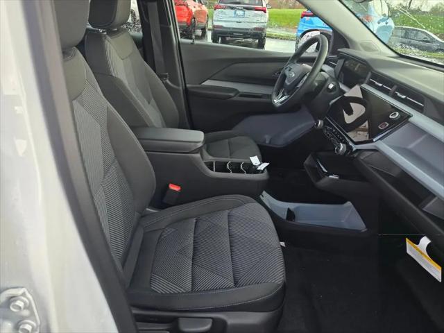 2027 Chevrolet Bolt LT FWD