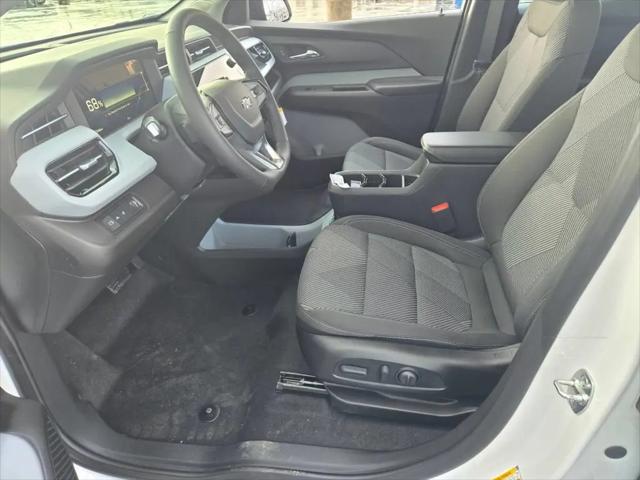 2027 Chevrolet Bolt LT FWD
