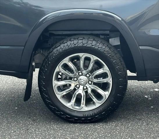 2020 Ram 1500 Laramie Crew Cab 4x4 5'7" Box