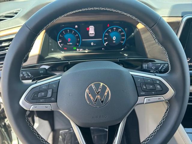 2026 Volkswagen Atlas SE with Technology