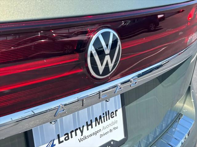 2026 Volkswagen Atlas SE with Technology