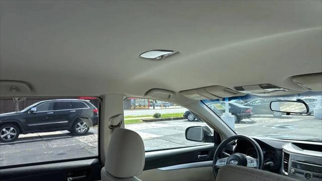 2011 Subaru Outback 2.5i Premium