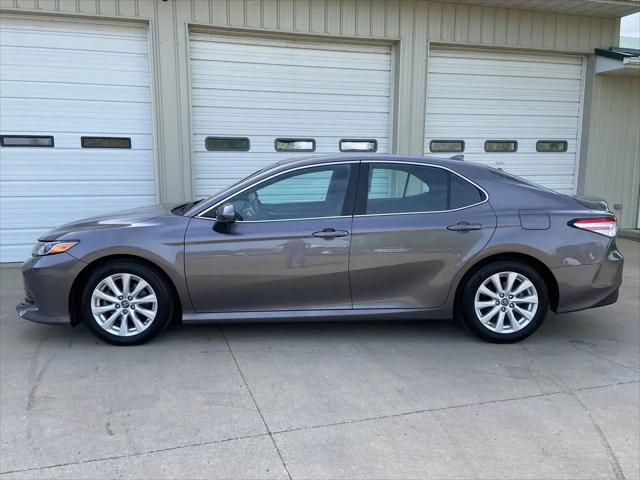 2019 Toyota Camry LE