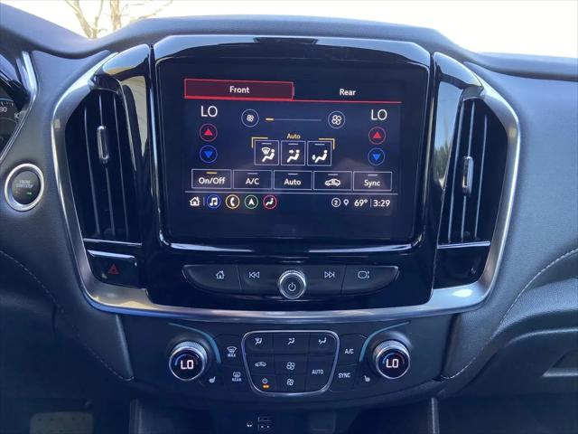 2023 Chevrolet Traverse AWD LT Leather