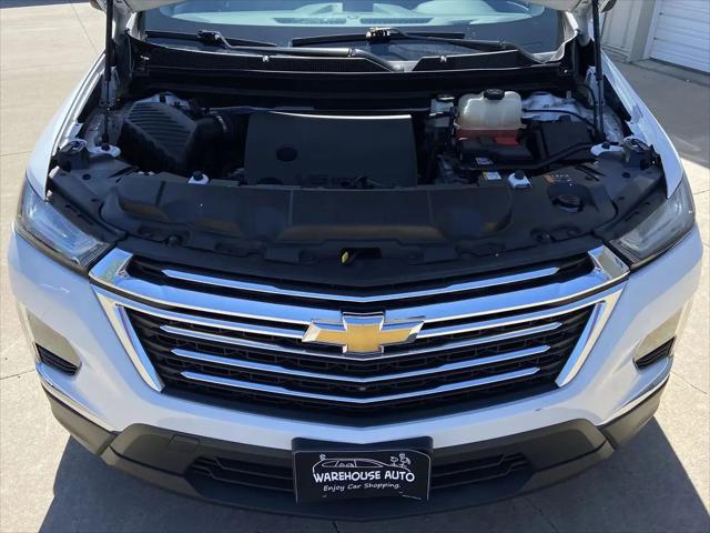 2023 Chevrolet Traverse AWD LT Leather