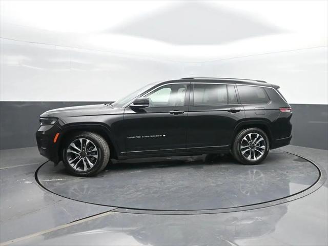 2022 Jeep Grand Cherokee L Overland 4x4 for sale in Charles City, IA