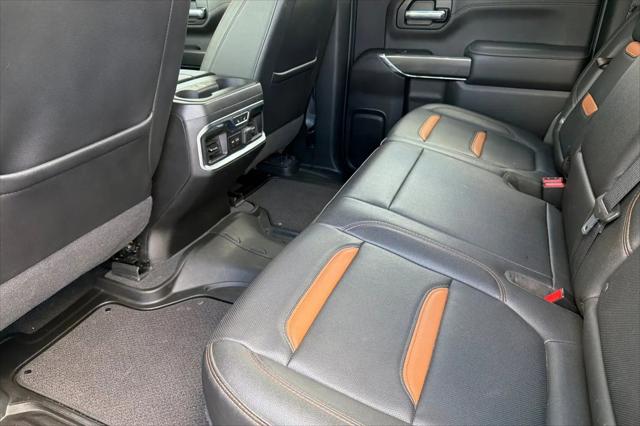 2021 GMC Sierra 1500 4WD Crew Cab Short Box AT4