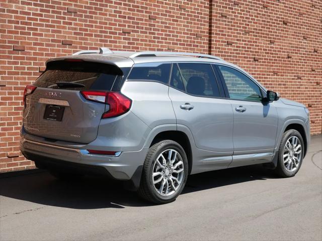 2024 GMC Terrain AWD Denali