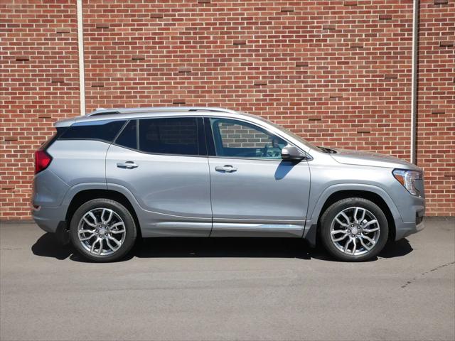 2024 GMC Terrain AWD Denali
